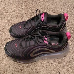 Nike airmax 720 size 9